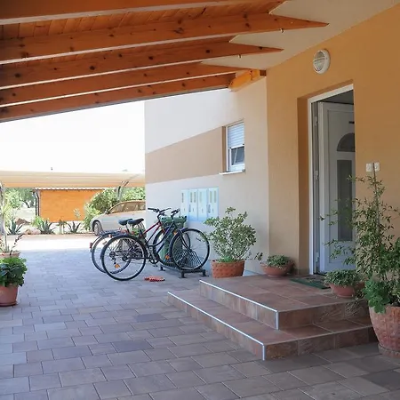 Apartmani Visnjic Sukosan Exterior photo