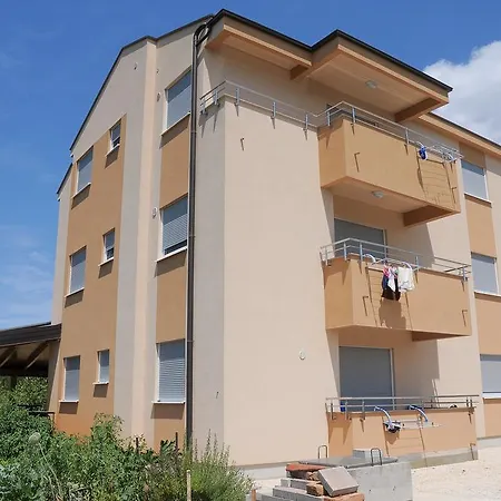 Apartmani Visnjic Sukosan Exterior photo